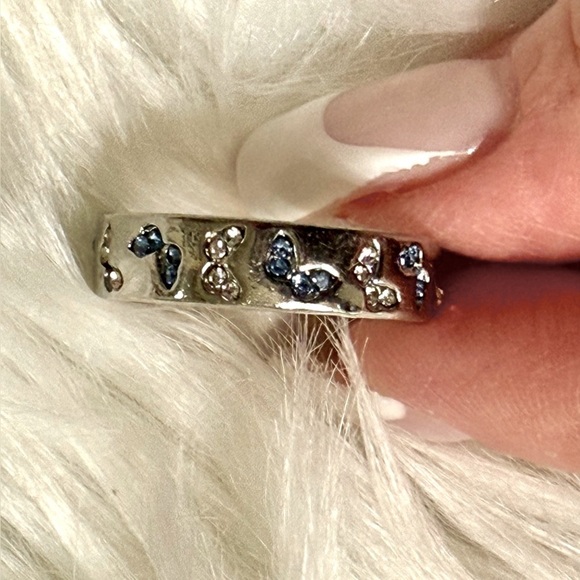 Ring Butterflies Silver Tone with Blue and Clear Crystals Size 10 - Picture 2 of 6